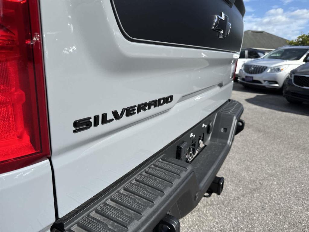 new 2025 Chevrolet Silverado 1500 car, priced at $75,970