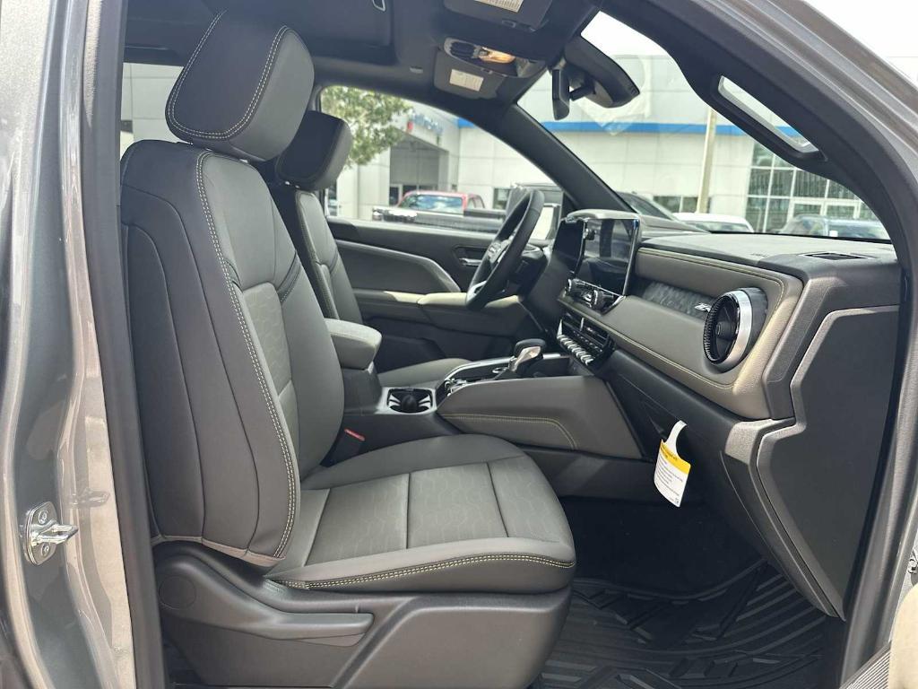 new 2026 Chevrolet Colorado car, priced at $52,860