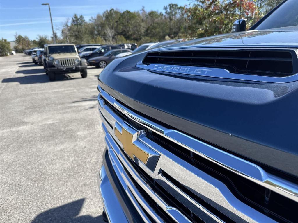 new 2025 Chevrolet Silverado 2500 car, priced at $75,050