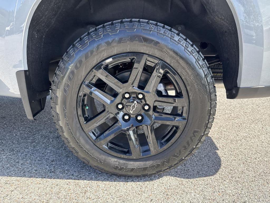 new 2025 Chevrolet Silverado 1500 car, priced at $60,255