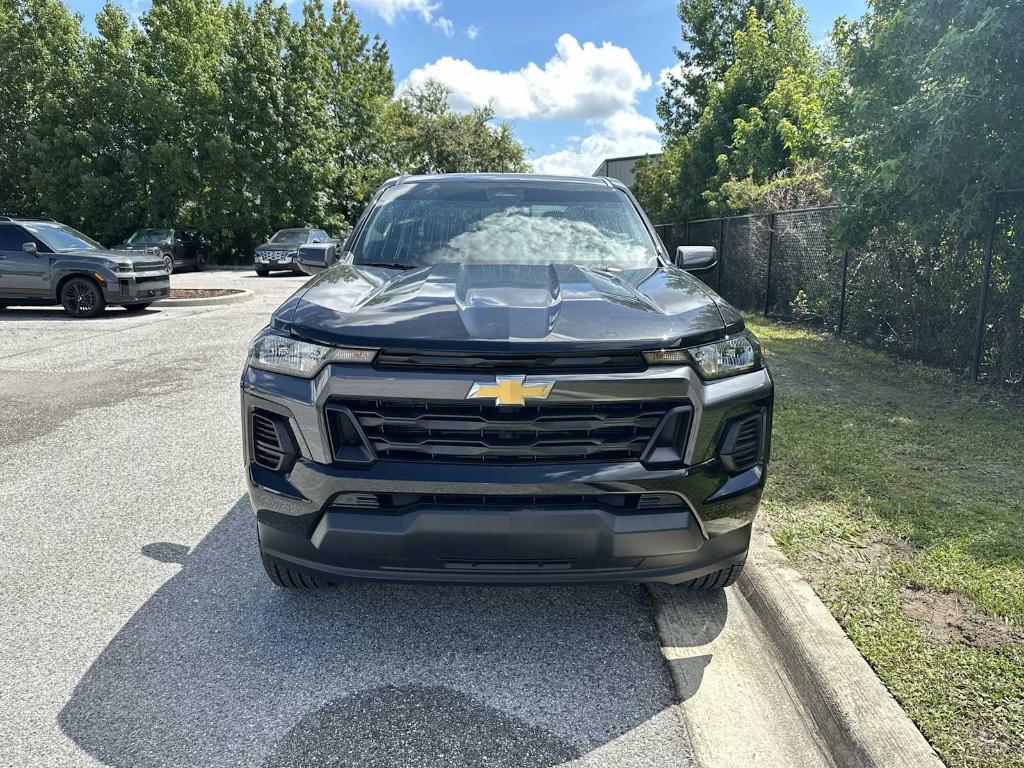 new 2025 Chevrolet Colorado car, priced at $33,235