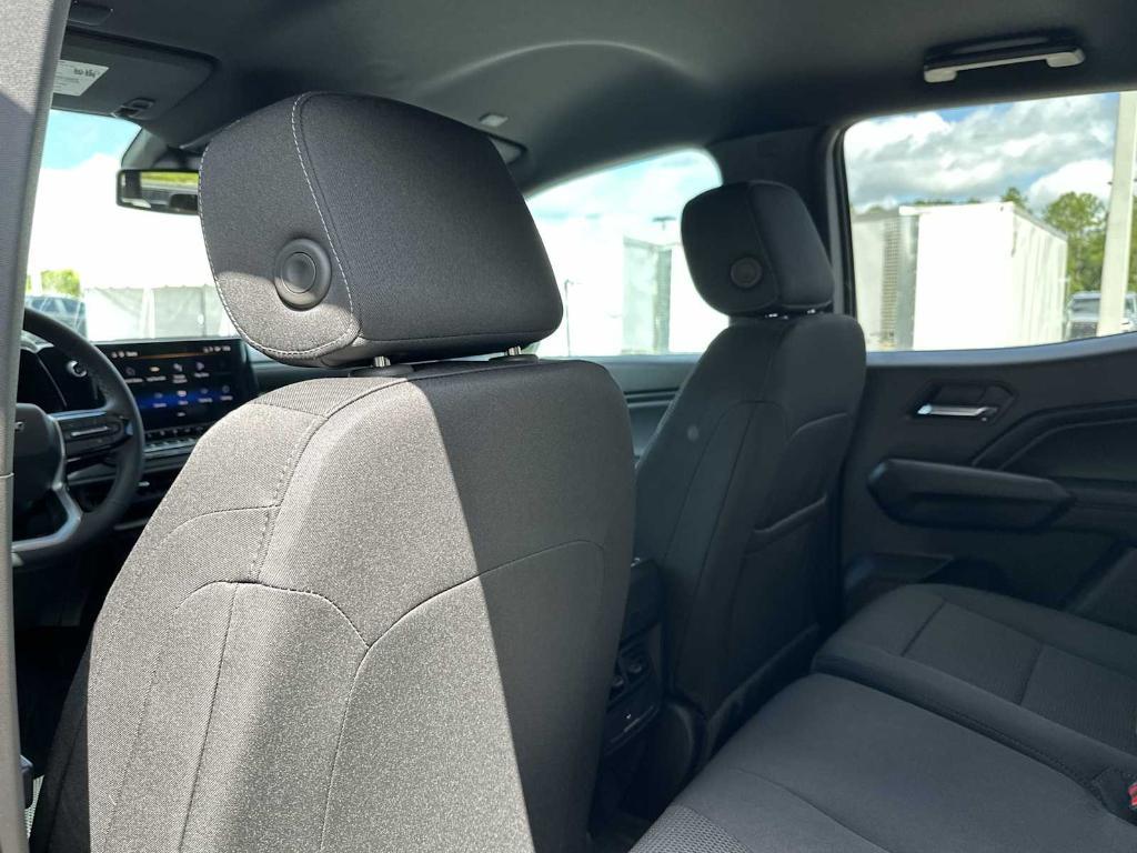 new 2025 Chevrolet Colorado car, priced at $33,235