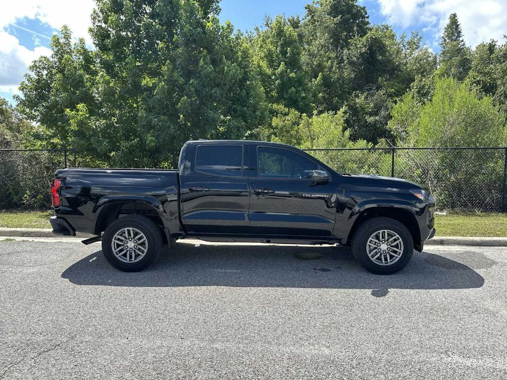 new 2025 Chevrolet Colorado car, priced at $33,235