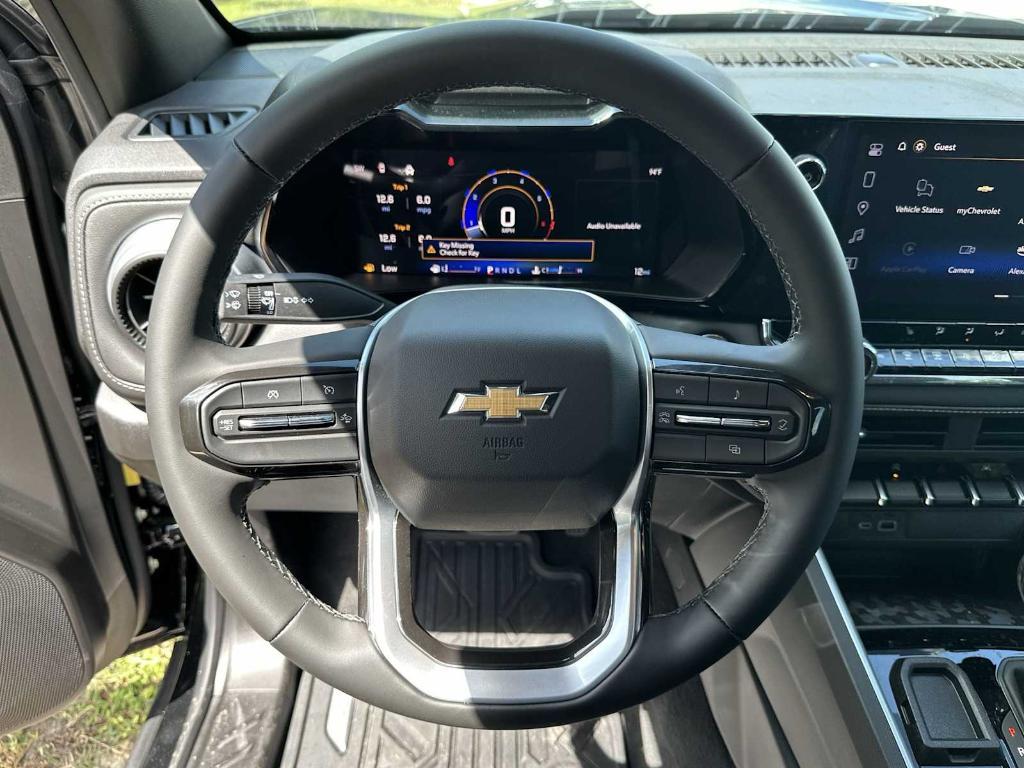 new 2025 Chevrolet Colorado car, priced at $33,235