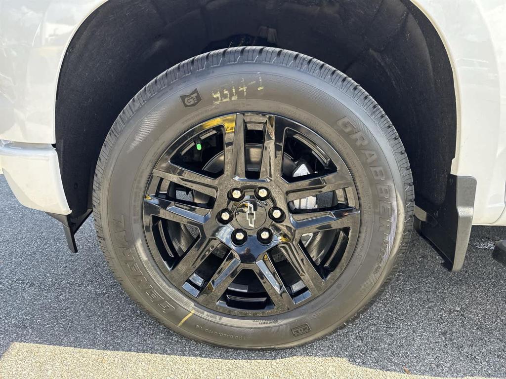 new 2025 Chevrolet Silverado 1500 car, priced at $36,520