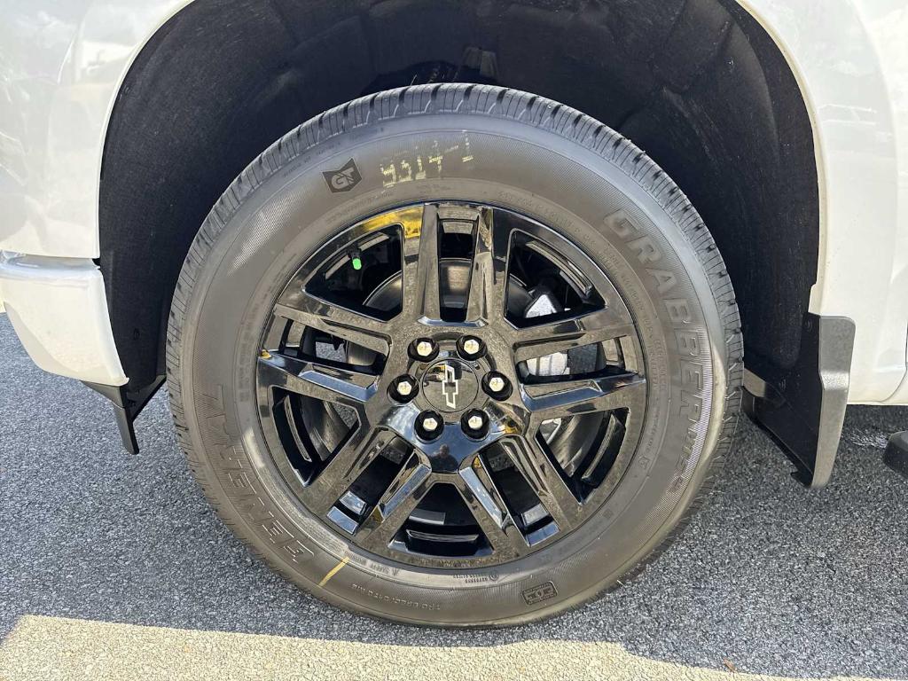 new 2025 Chevrolet Silverado 1500 car, priced at $36,520