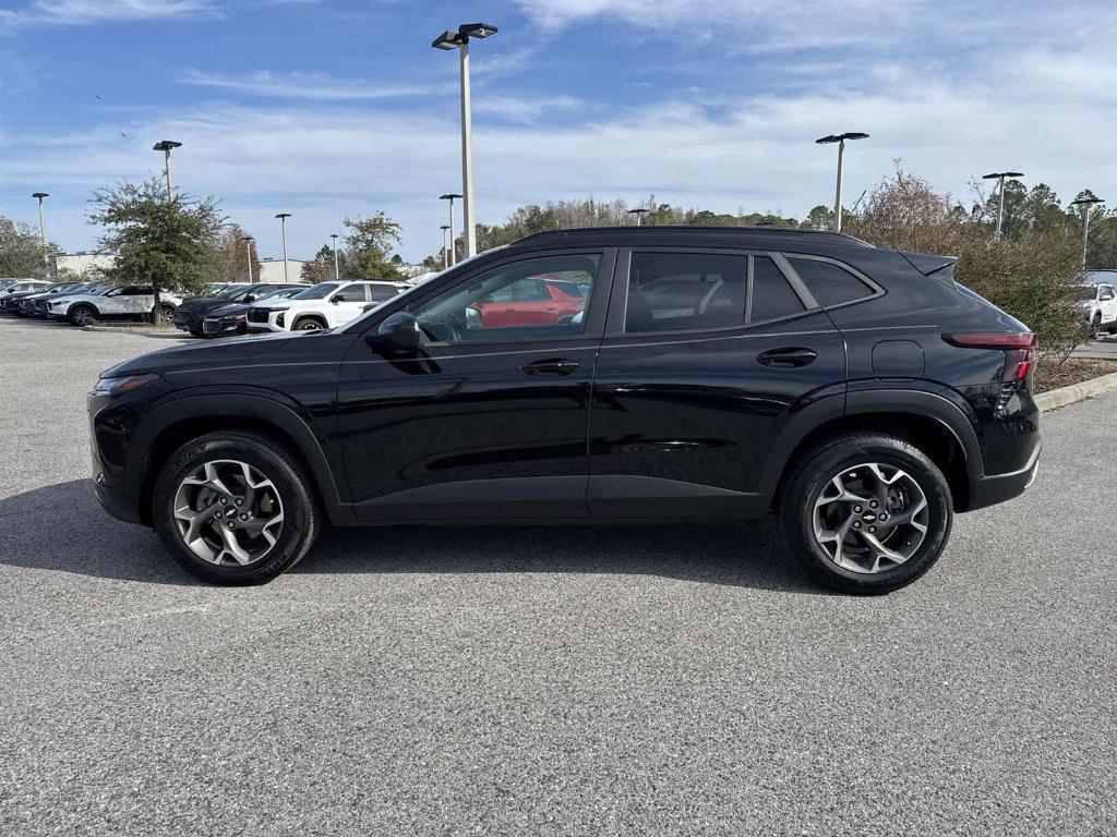 used 2024 Chevrolet Trax car, priced at $19,999