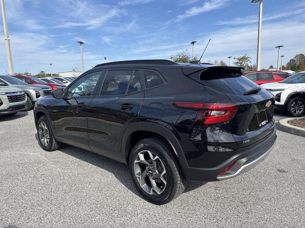 used 2024 Chevrolet Trax car, priced at $19,999