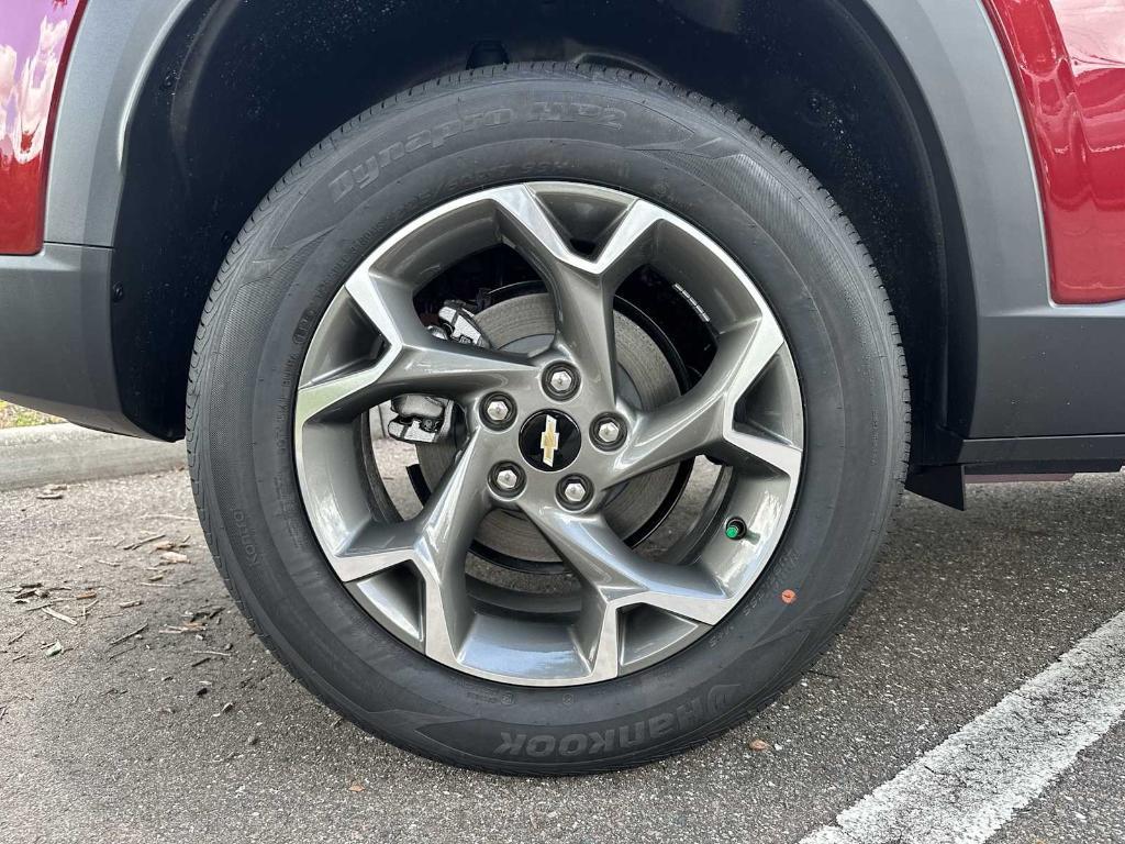 new 2025 Chevrolet Trax car, priced at $23,820