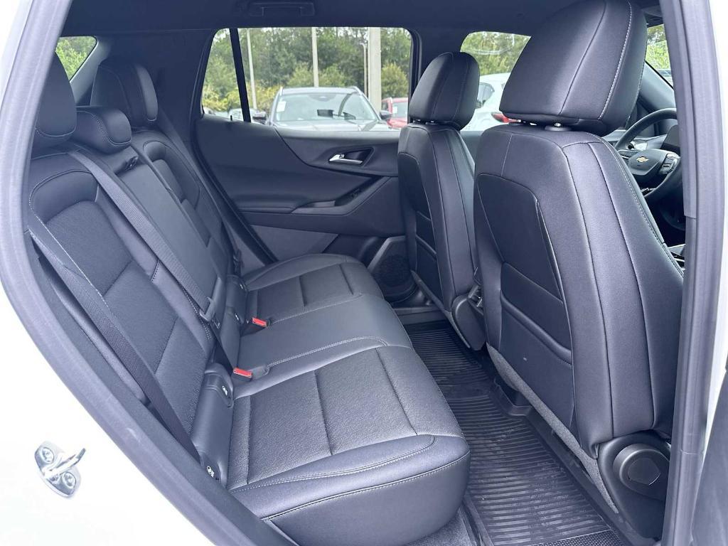 new 2026 Chevrolet Equinox car, priced at $28,310
