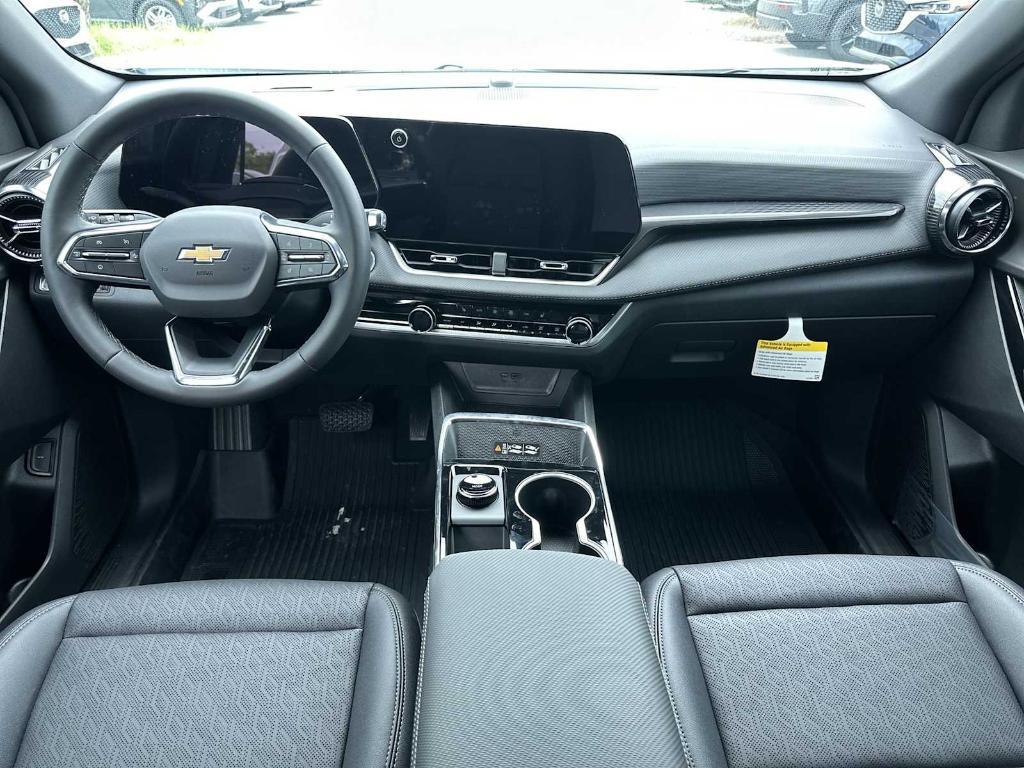 new 2026 Chevrolet Equinox car, priced at $28,310