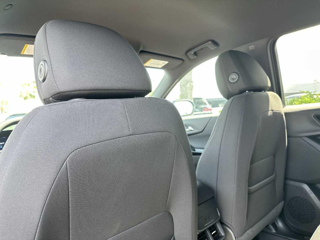 new 2026 Chevrolet Equinox car, priced at $26,220