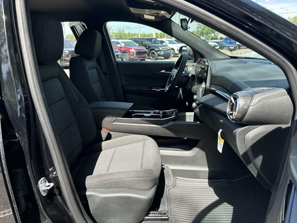 new 2026 Chevrolet Equinox car, priced at $26,220