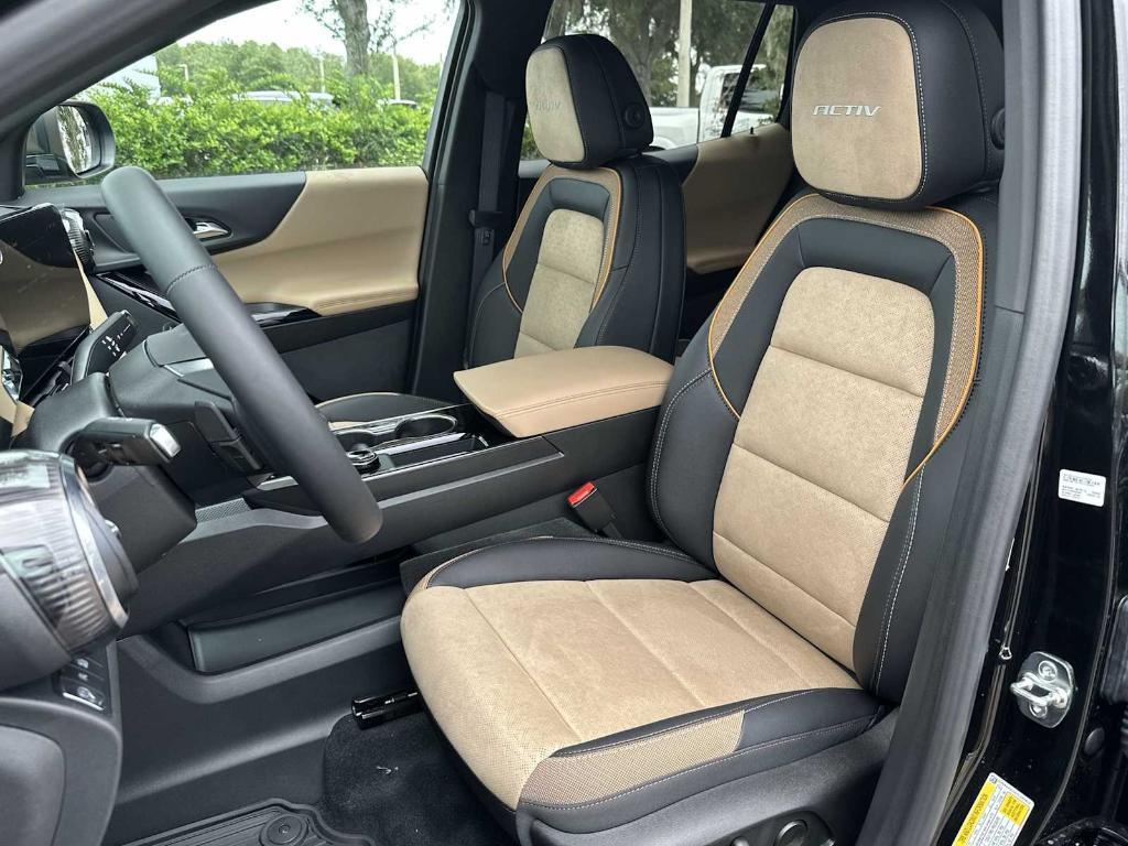 new 2026 Chevrolet Equinox car, priced at $33,525