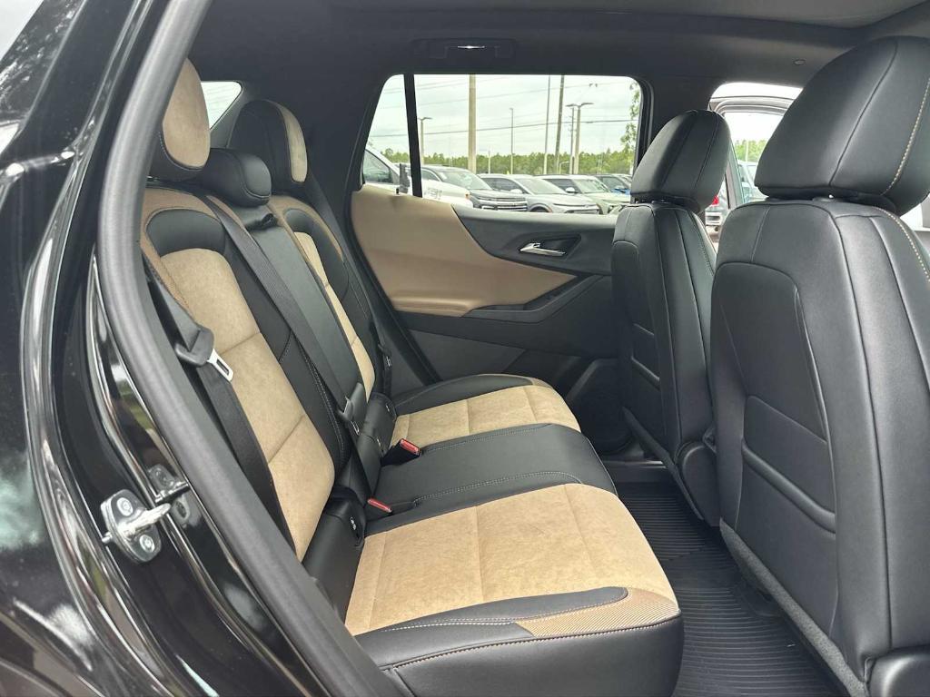 new 2026 Chevrolet Equinox car, priced at $33,525