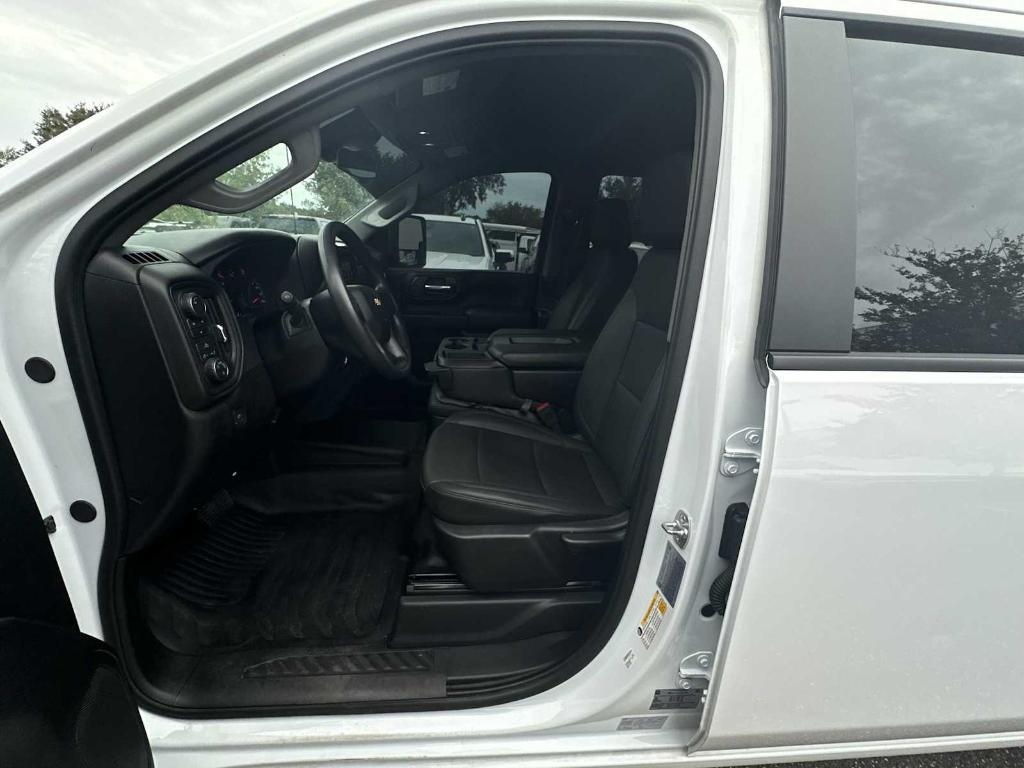 used 2025 Chevrolet Silverado 2500 car, priced at $45,997