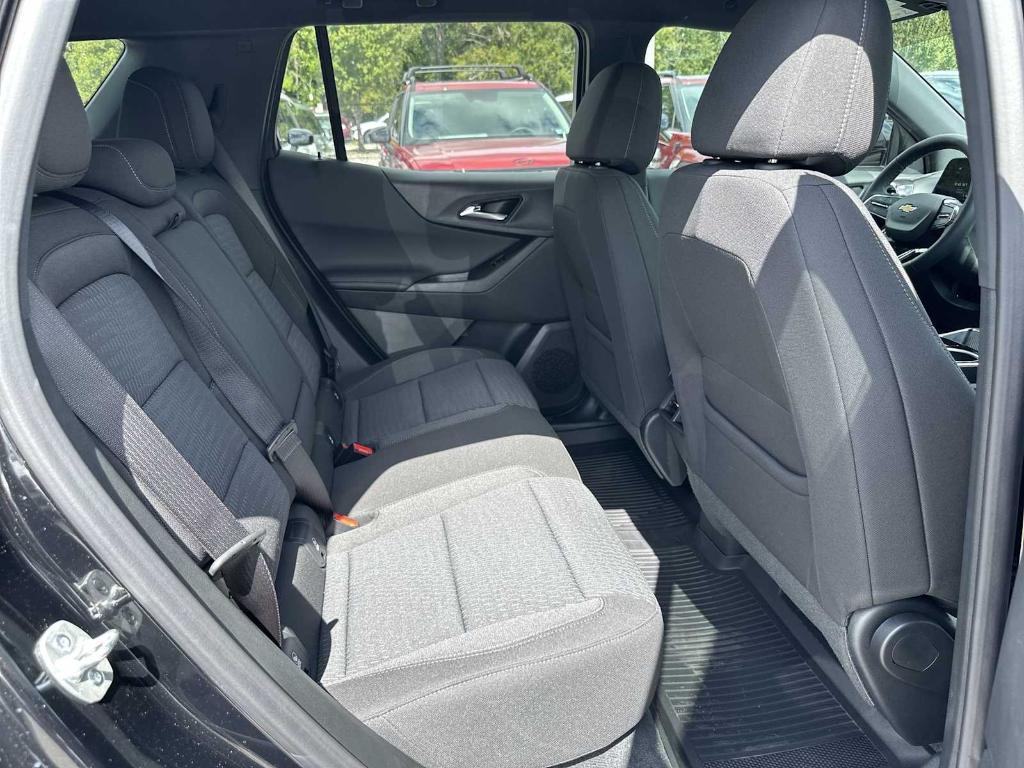 new 2026 Chevrolet Equinox car, priced at $26,735