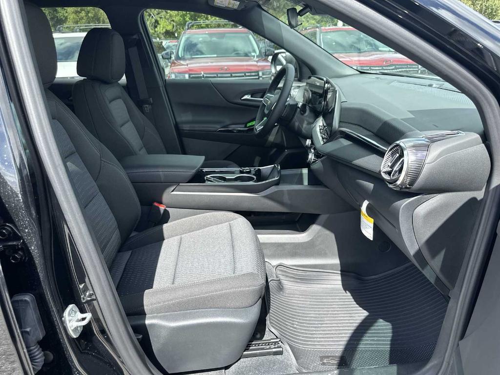 new 2026 Chevrolet Equinox car, priced at $26,735