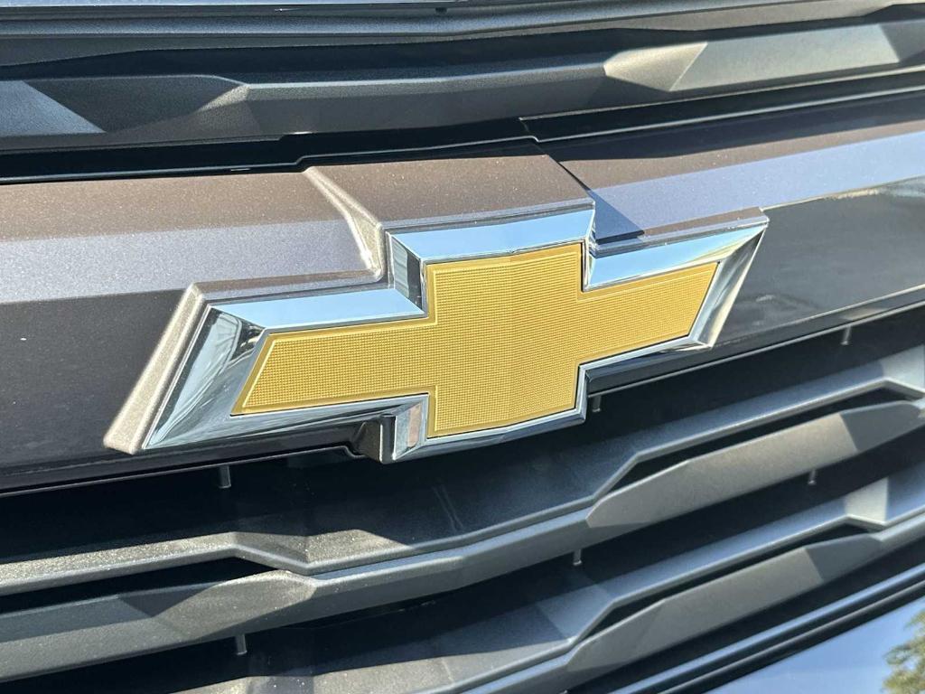 new 2026 Chevrolet Colorado car, priced at $32,955