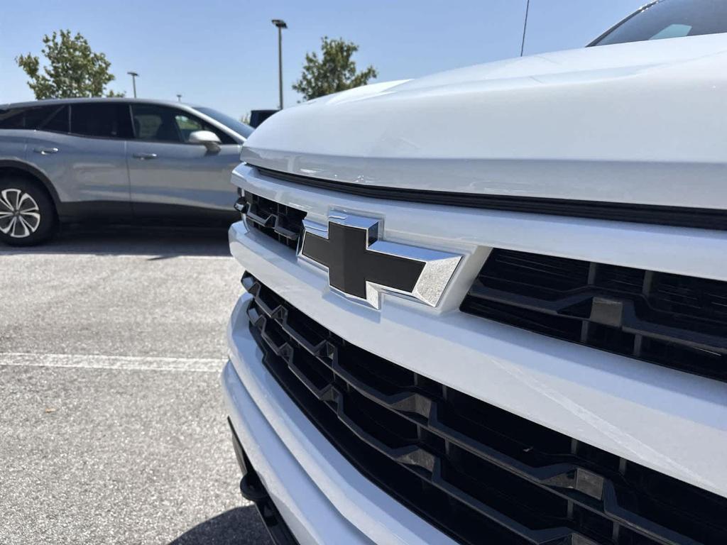 new 2025 Chevrolet Silverado 1500 car, priced at $47,110