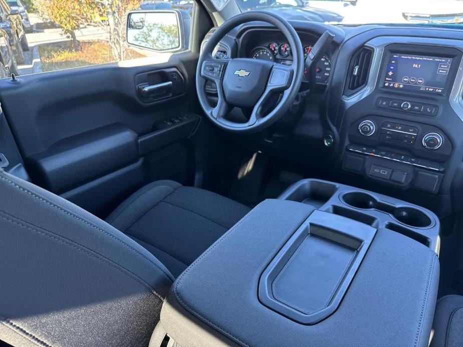 new 2025 Chevrolet Silverado 1500 car, priced at $39,915