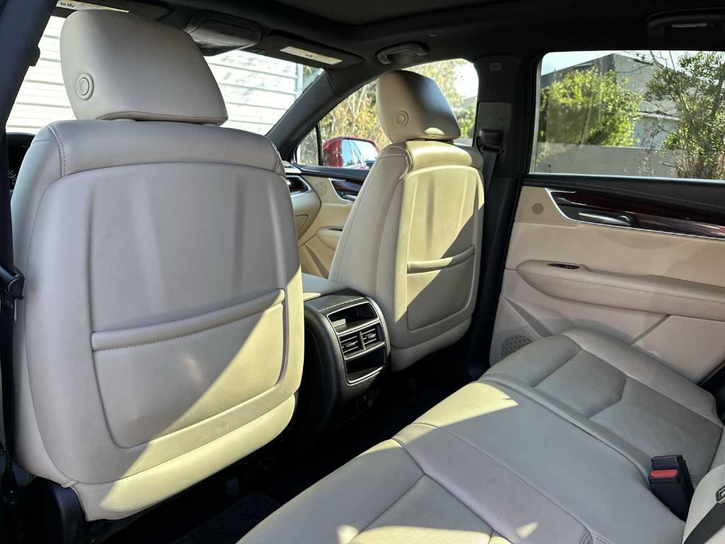 used 2018 Cadillac XT5 car, priced at $13,997