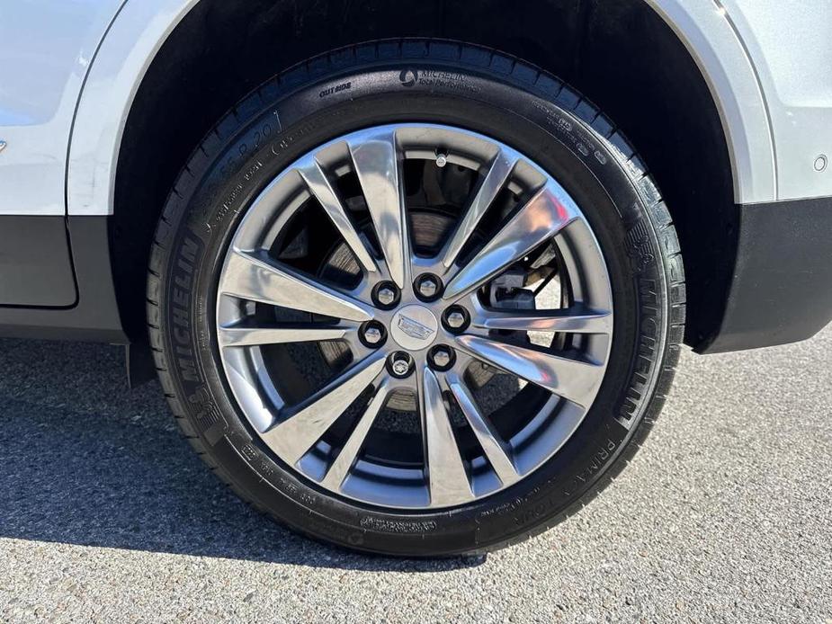 used 2024 Cadillac XT5 car, priced at $45,173