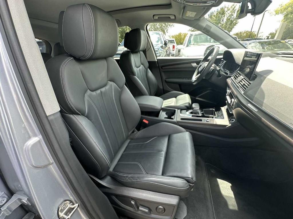 used 2024 Audi Q5 car, priced at $33,997
