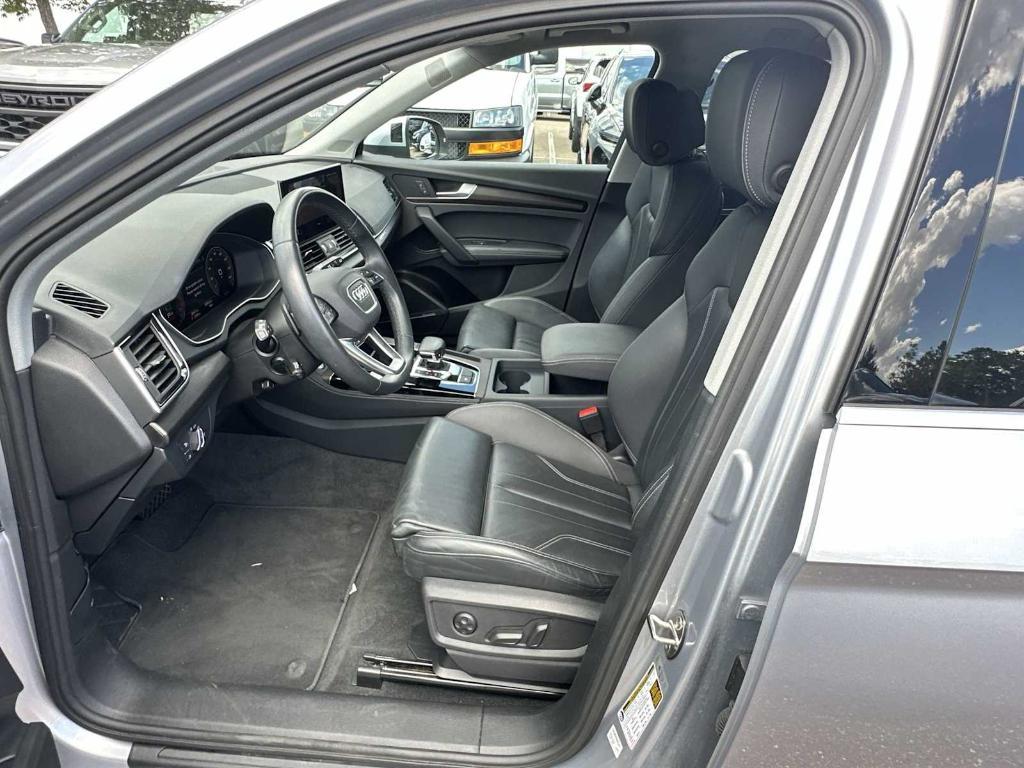used 2024 Audi Q5 car, priced at $33,997