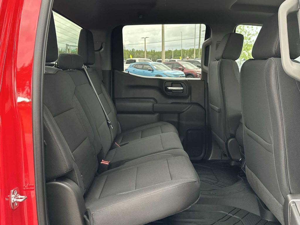 new 2025 Chevrolet Silverado 1500 car, priced at $38,160