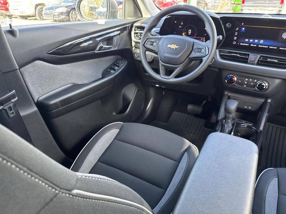 new 2025 Chevrolet TrailBlazer car, priced at $24,980