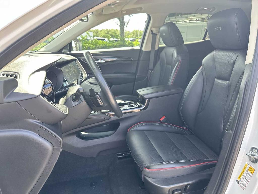 used 2023 Buick Envision car, priced at $23,997