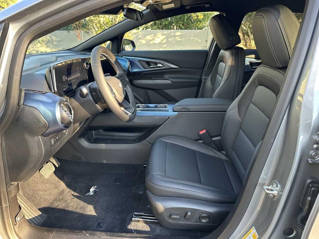 new 2026 Chevrolet Equinox EV car, priced at $35,865