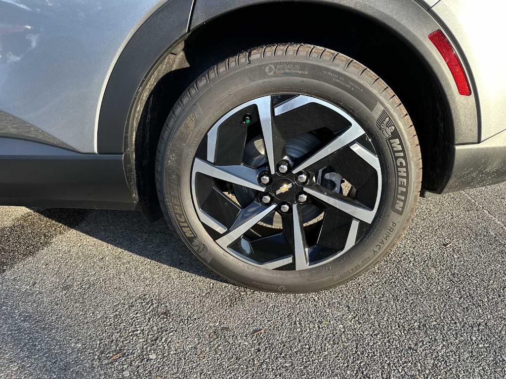 new 2026 Chevrolet Equinox EV car, priced at $35,865