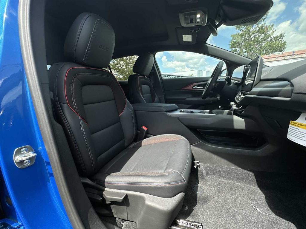 new 2025 Chevrolet Equinox EV car, priced at $38,260