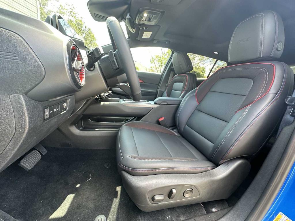 new 2025 Chevrolet Equinox EV car, priced at $38,260