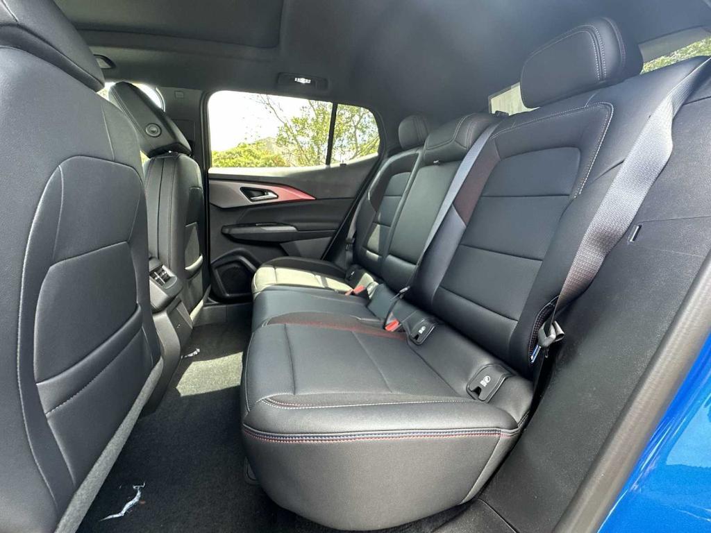 new 2025 Chevrolet Equinox EV car, priced at $38,260