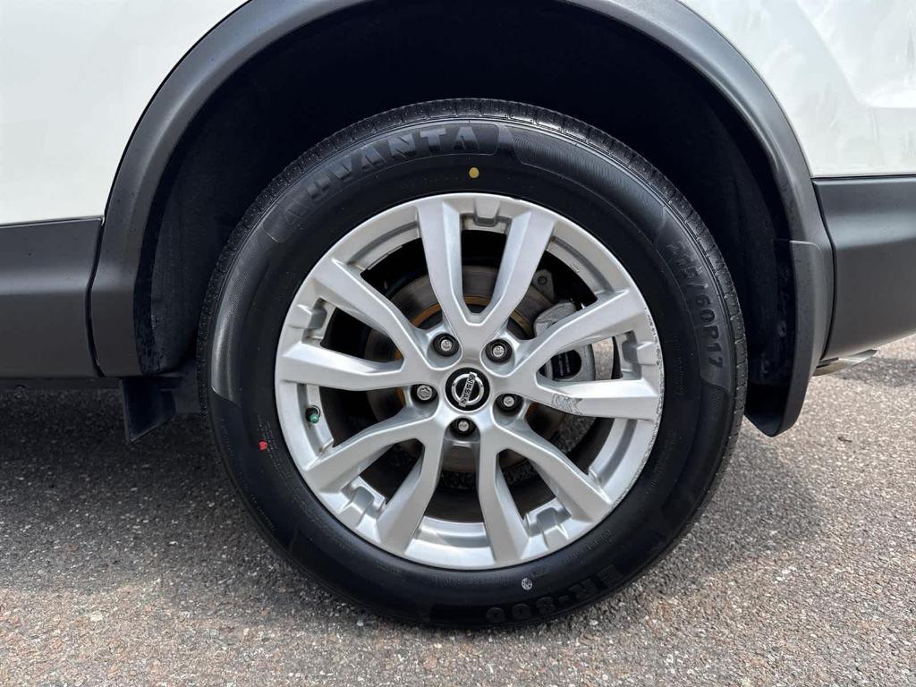 used 2020 Nissan Rogue Sport car, priced at $14,997