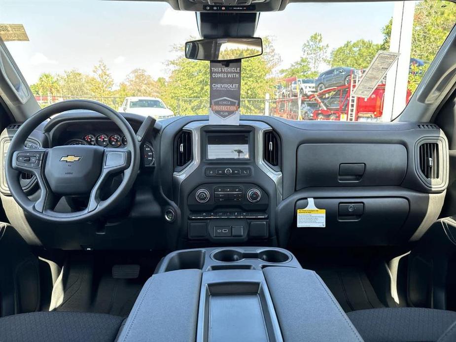 new 2024 Chevrolet Silverado 1500 car, priced at $40,275