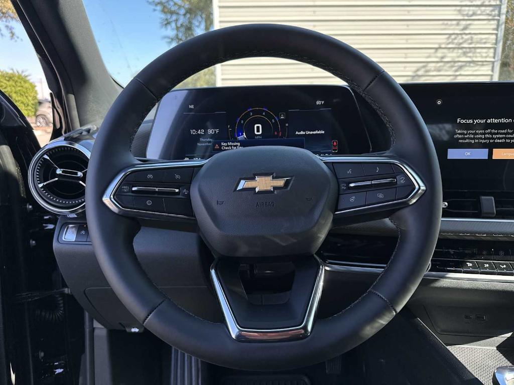 new 2026 Chevrolet Equinox car, priced at $27,730