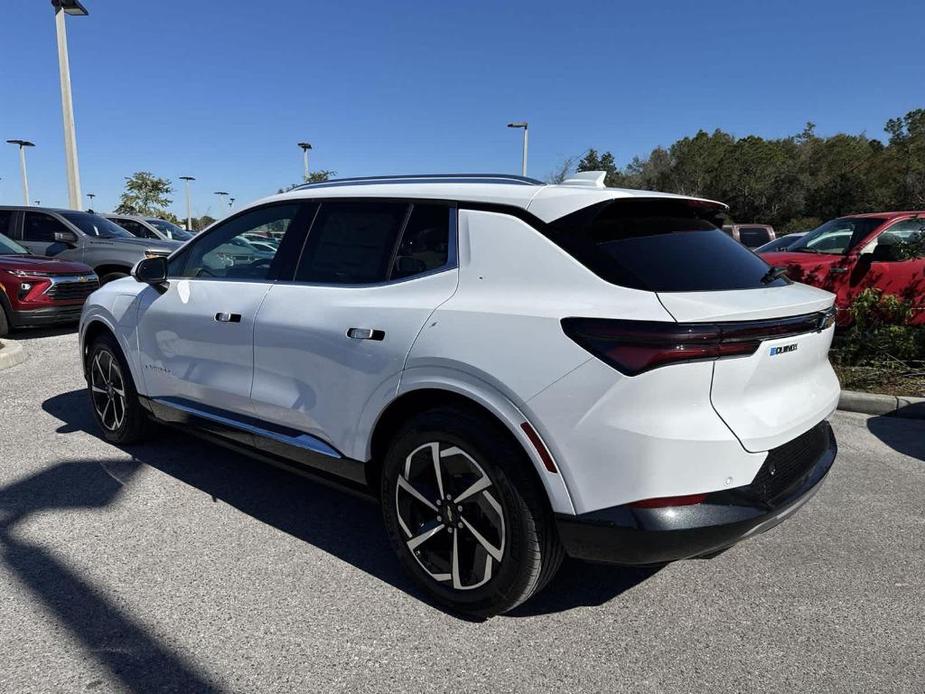 new 2025 Chevrolet Equinox EV car, priced at $43,765