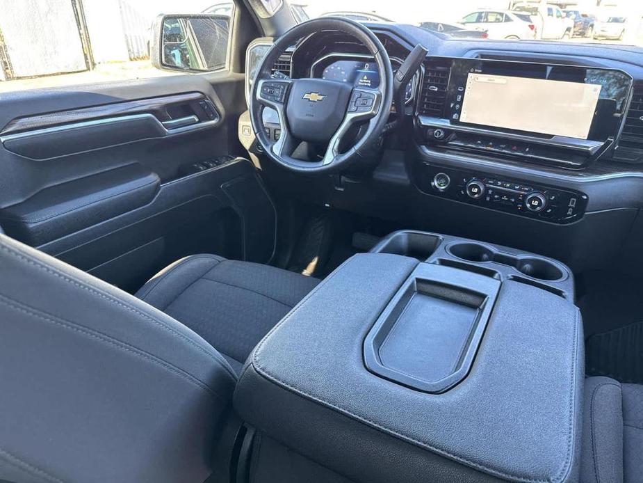 used 2022 Chevrolet Silverado 1500 car, priced at $33,205