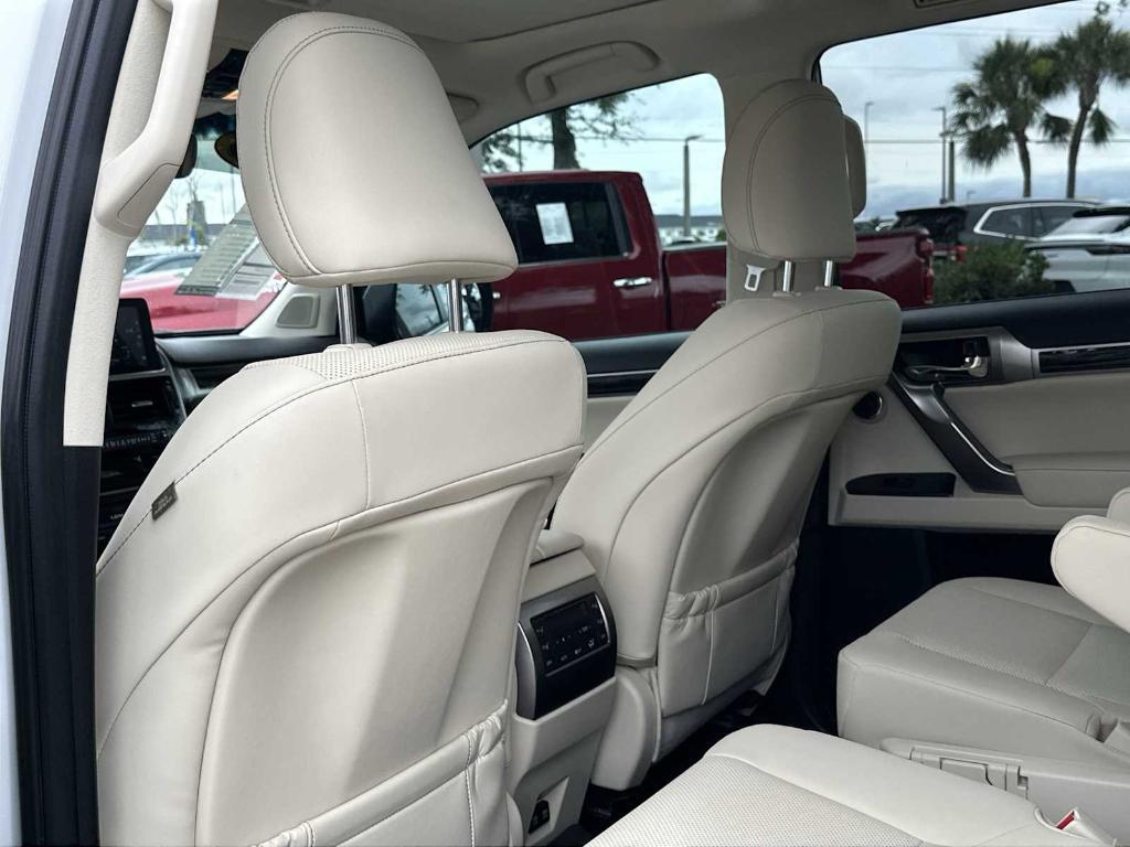used 2023 Lexus GX 460 car, priced at $52,997