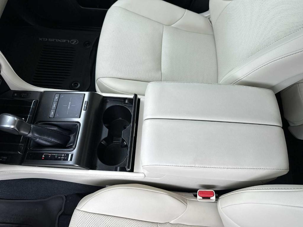 used 2023 Lexus GX 460 car, priced at $52,997