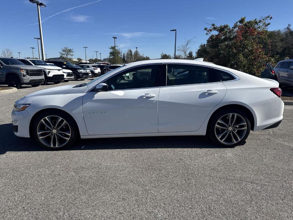 new 2025 Chevrolet Malibu car, priced at $30,370