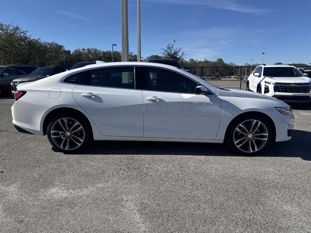 new 2025 Chevrolet Malibu car, priced at $30,370