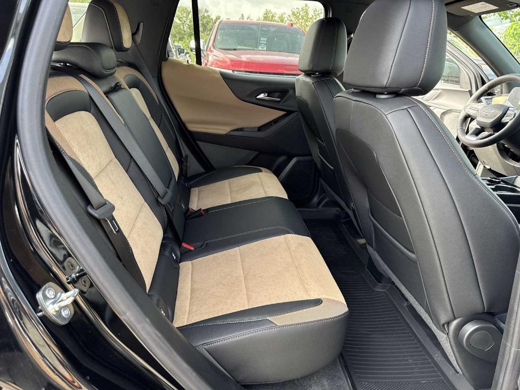 new 2026 Chevrolet Equinox car, priced at $31,565