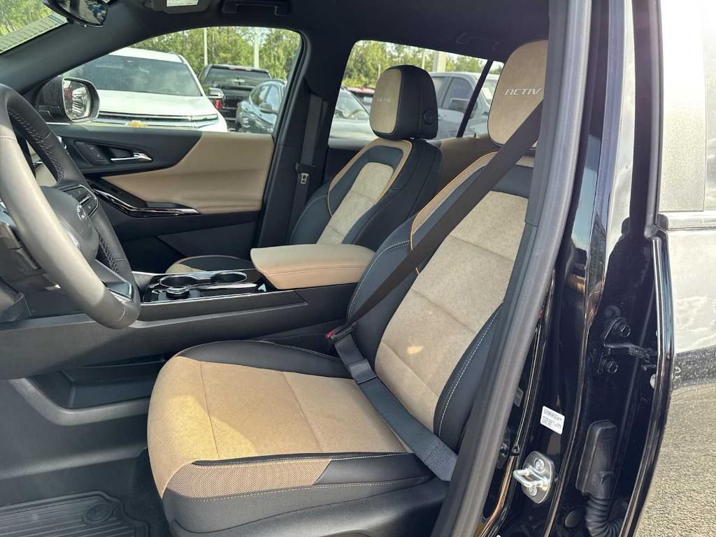 new 2026 Chevrolet Equinox car, priced at $31,565