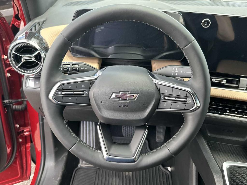 new 2026 Chevrolet Equinox car, priced at $32,510