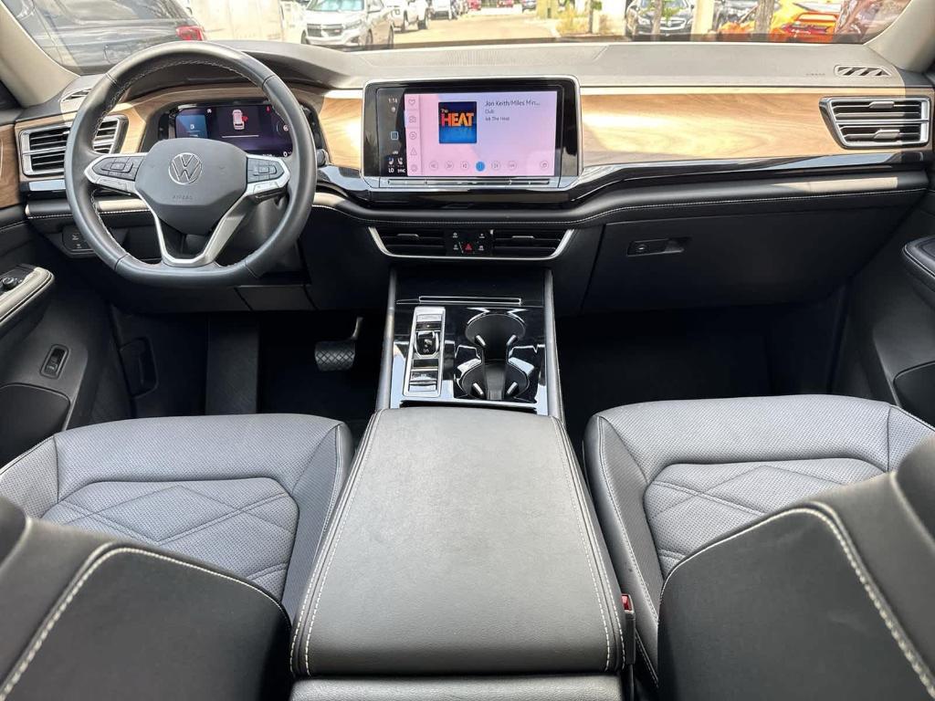 used 2024 Volkswagen Atlas car, priced at $30,997